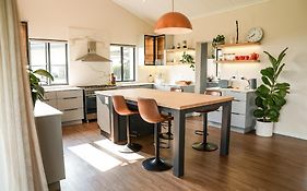 Upmarket Modern Beautiful Home